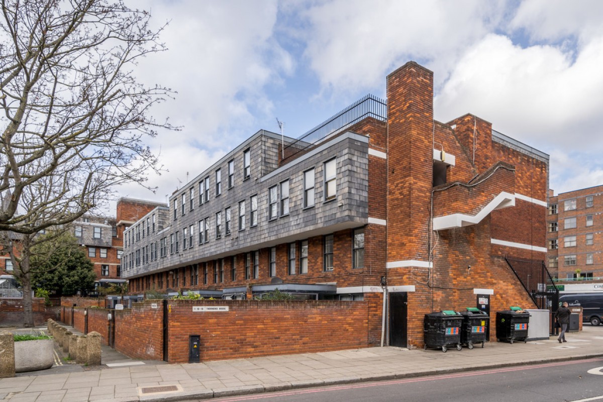 Vauxhall Bridge Road, Pimlico