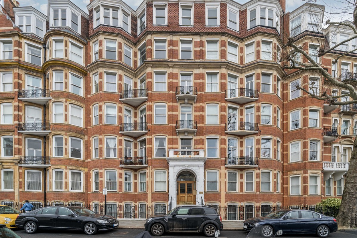 Marloes Road, Kensington