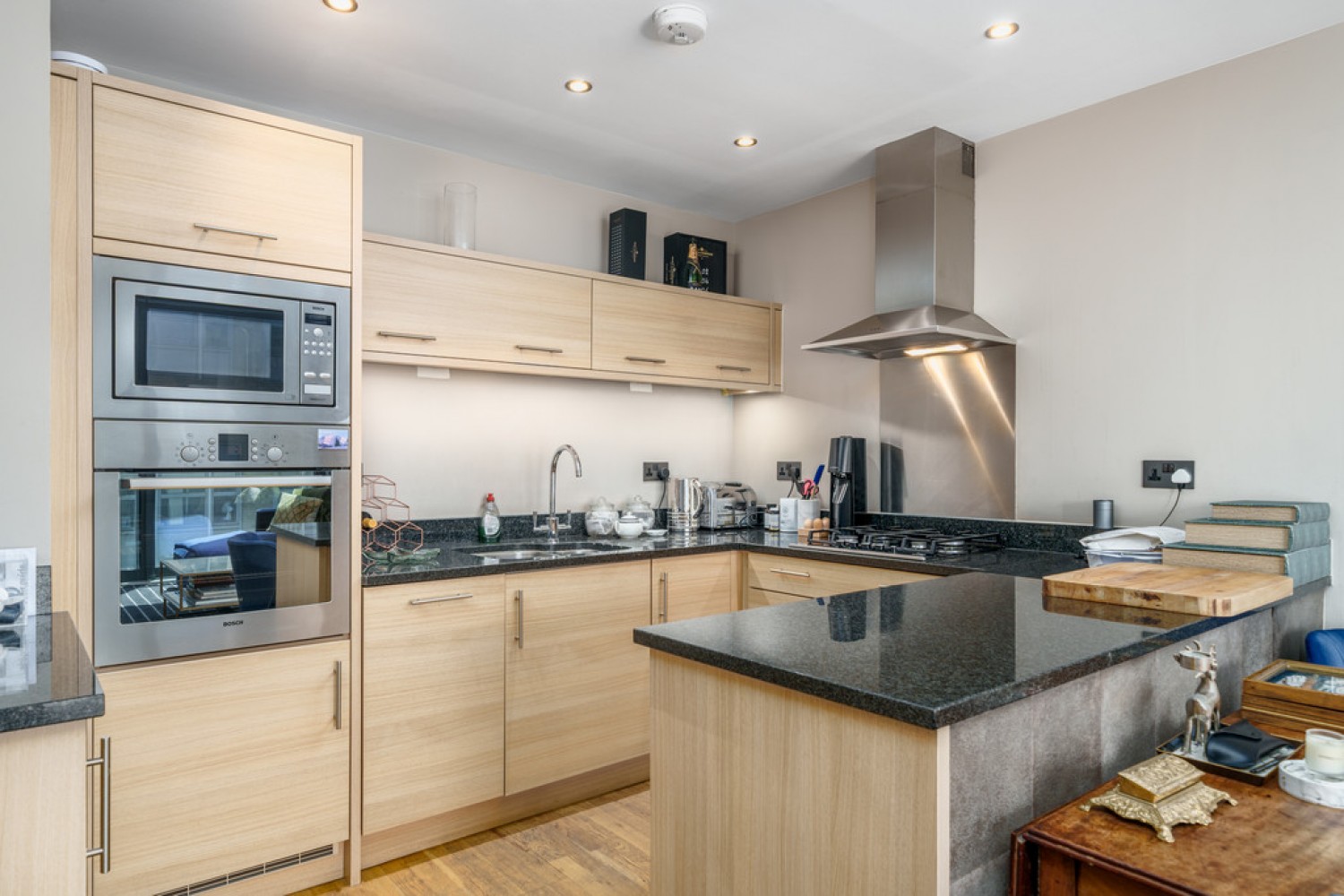 1 bedroom Flat for Letting Fulham Road, Chelsea