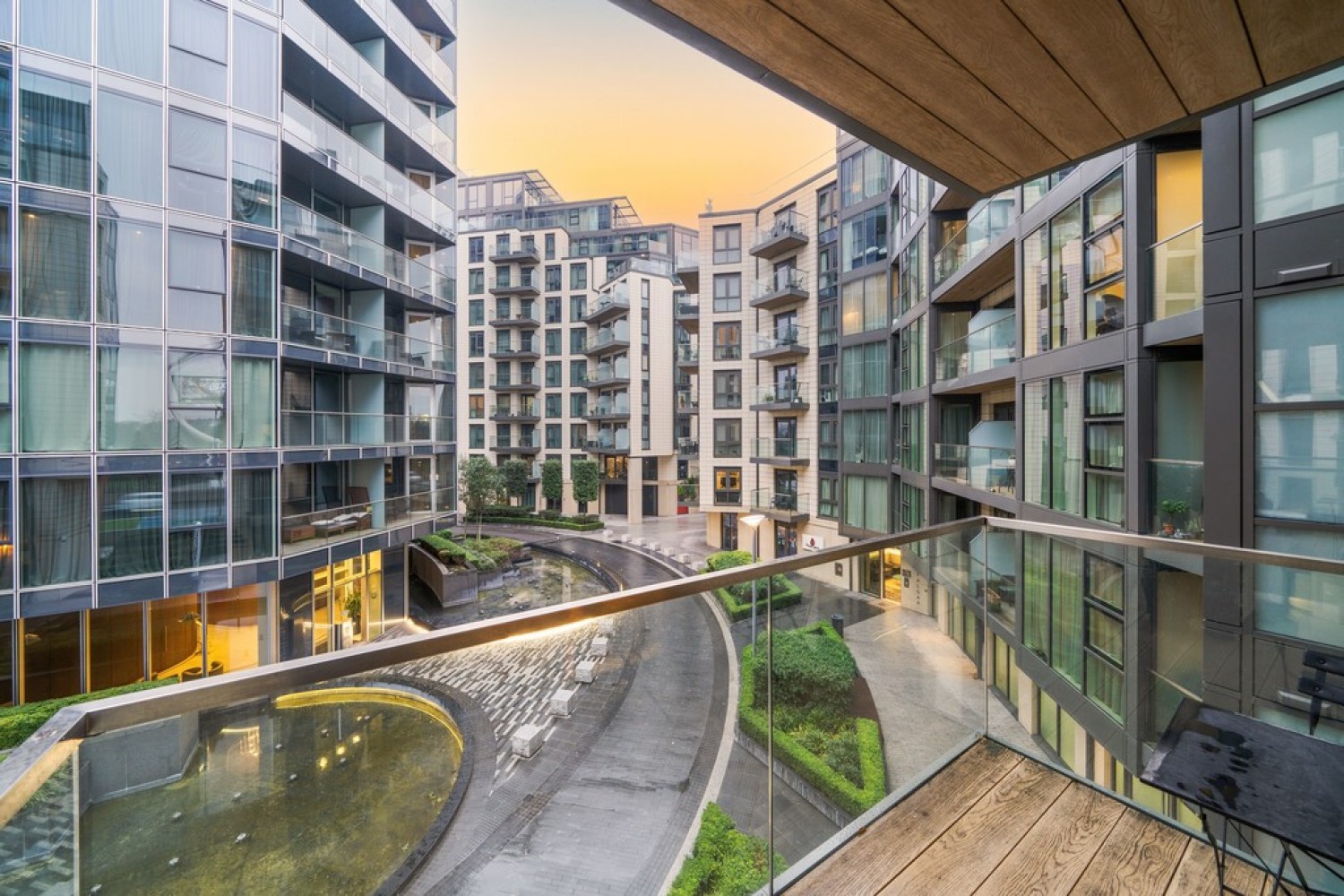 2 bedroom Flat for Letting Trafalgar House, Battersea Reach