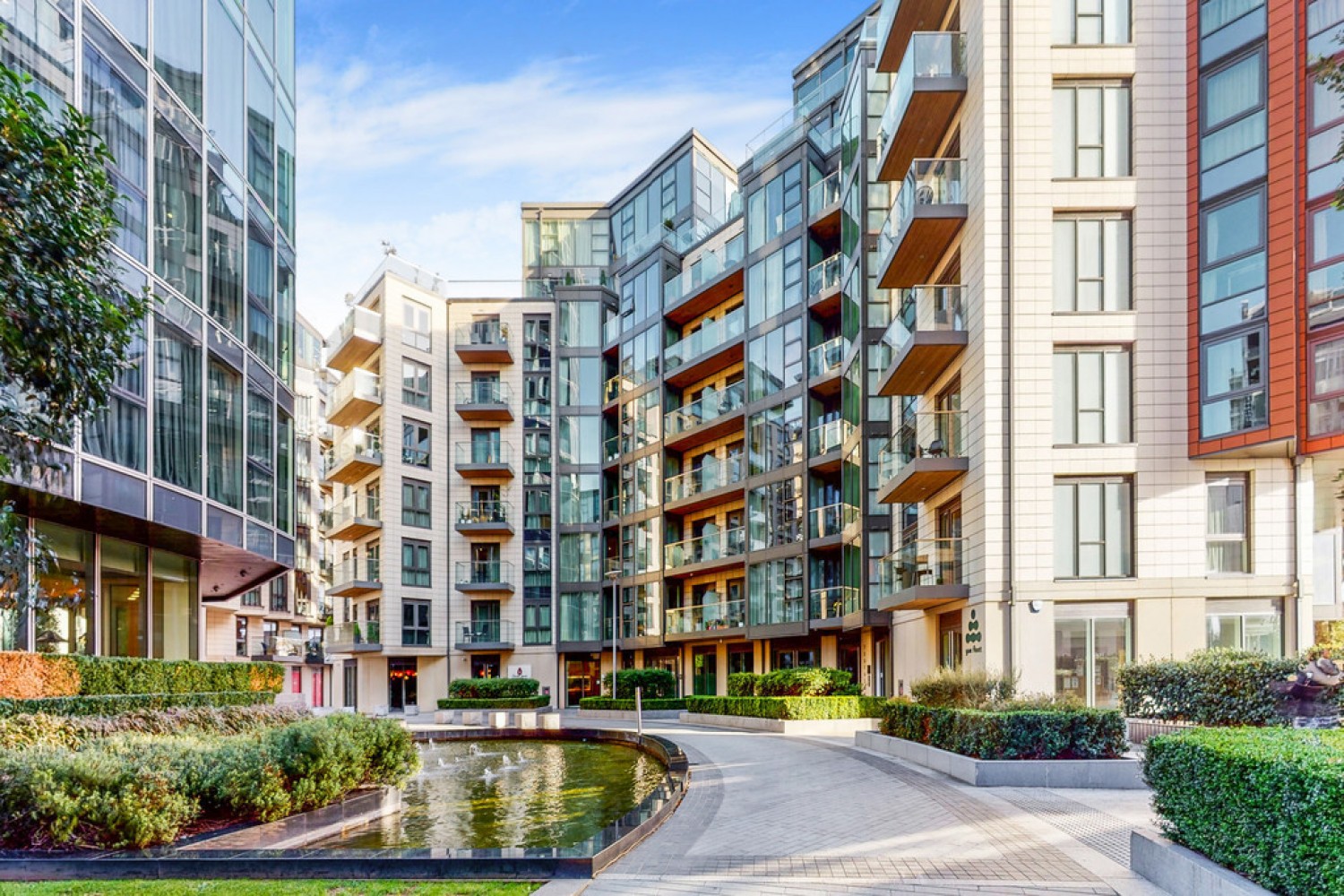 2 bedroom Flat for Letting Trafalgar House, Battersea Reach