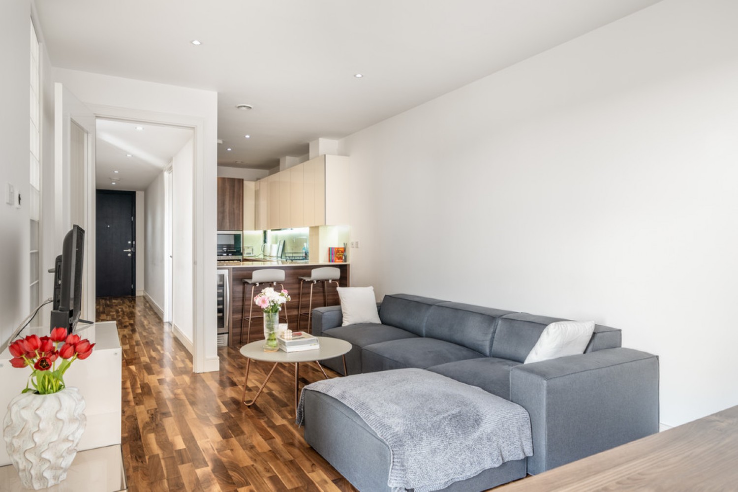 Jasmine House, Battersea Reach