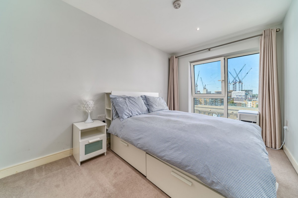 Spinnaker House, Battersea Reach