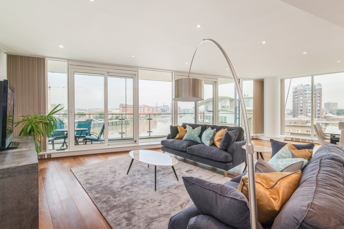 Ensign House, Battersea Reach