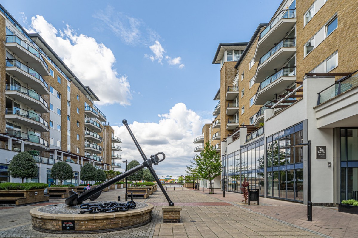 Dolphin House, Riverside West