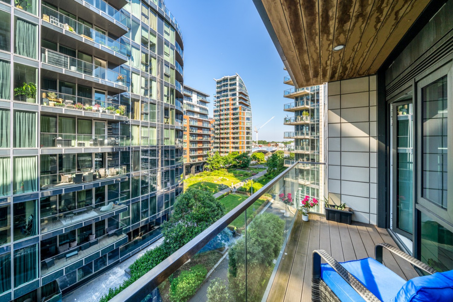 Meridian House, Battersea Reach