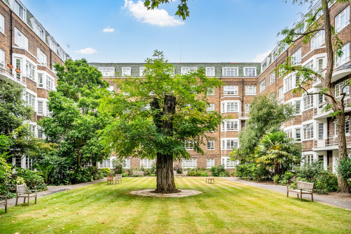 Marlborough Court, Kensington