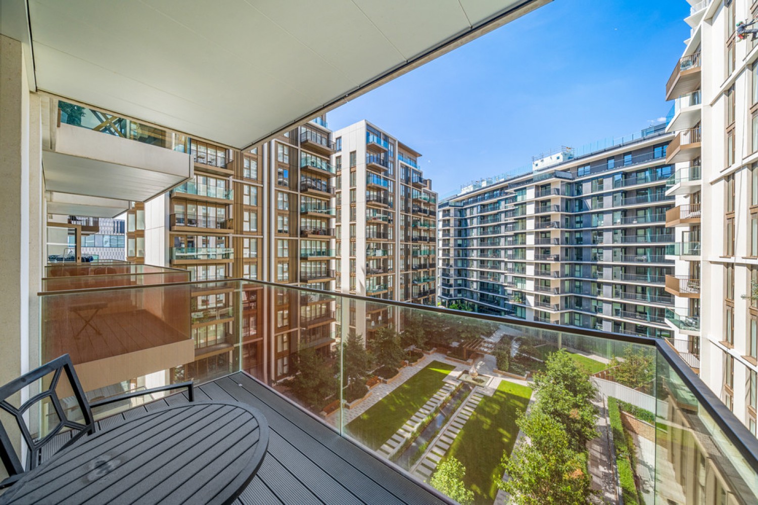 Belvedere Row Apartments