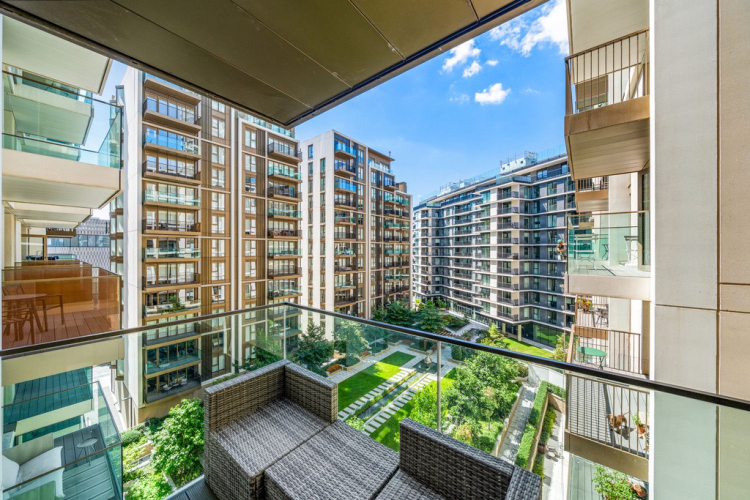 Belvedere Row Apartments