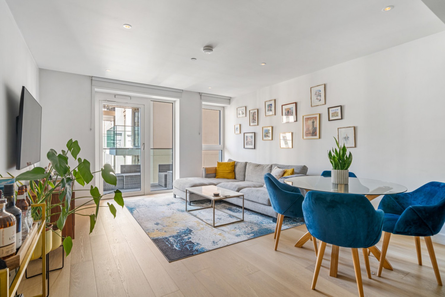 Belvedere Row Apartments