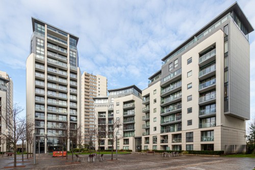 Francis House, Kew Bridge West