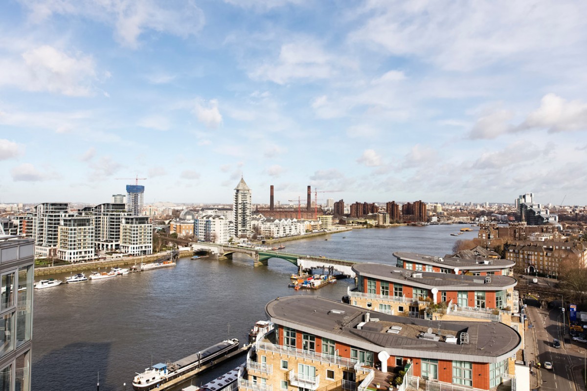 Falcon Wharf, Battersea