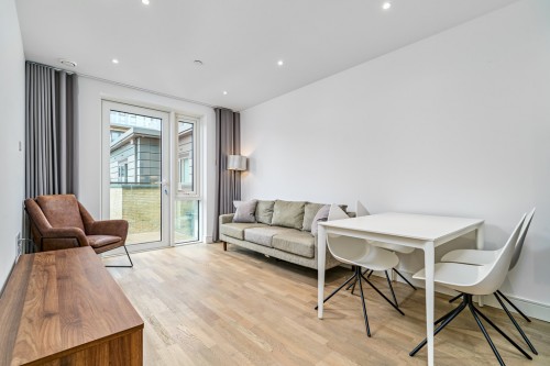 Discovery House, Battersea Reach