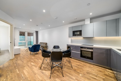Discovery House, Battersea Reach