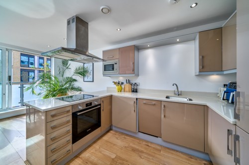 Charterhouse Apartments , Eltringham Street