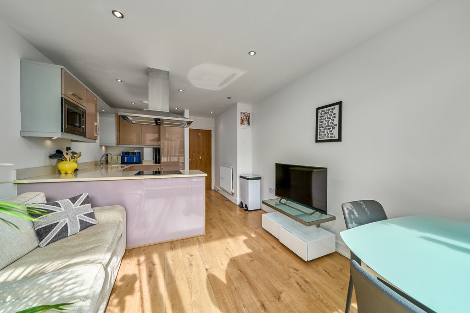 Charterhouse Apartments , Eltringham Street
