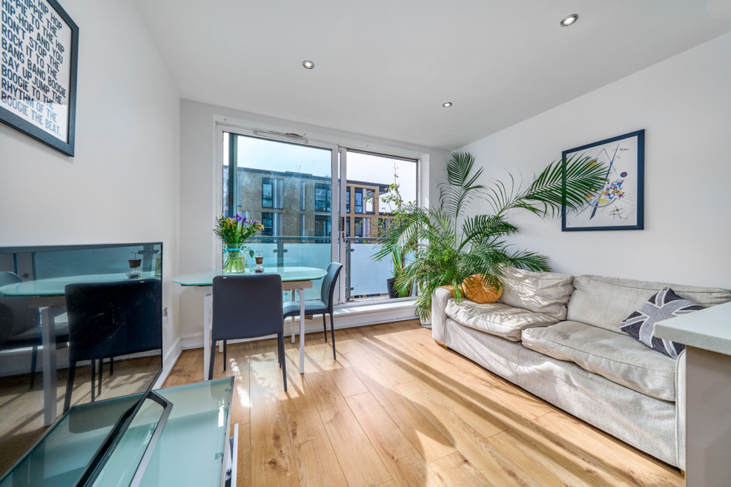 Charterhouse Apartments , Eltringham Street
