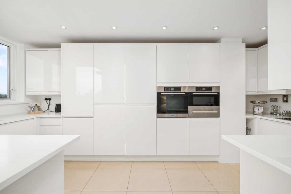 Bluewater House, Riverside West