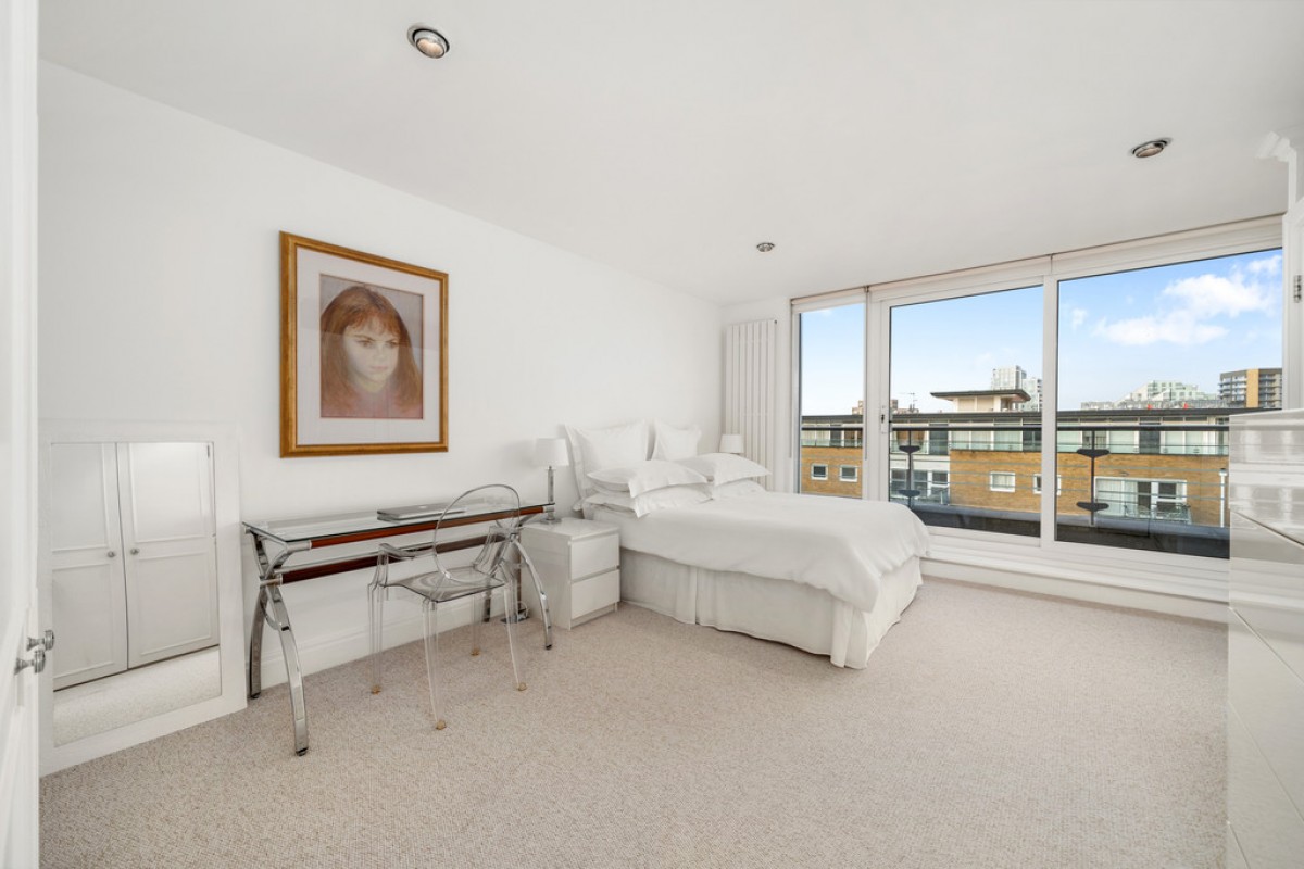 Bluewater House, Riverside West