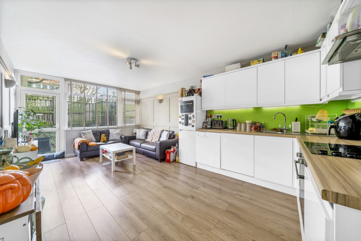 Weekley Square, Battersea