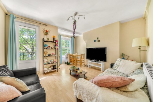 Union Grove, Clapham