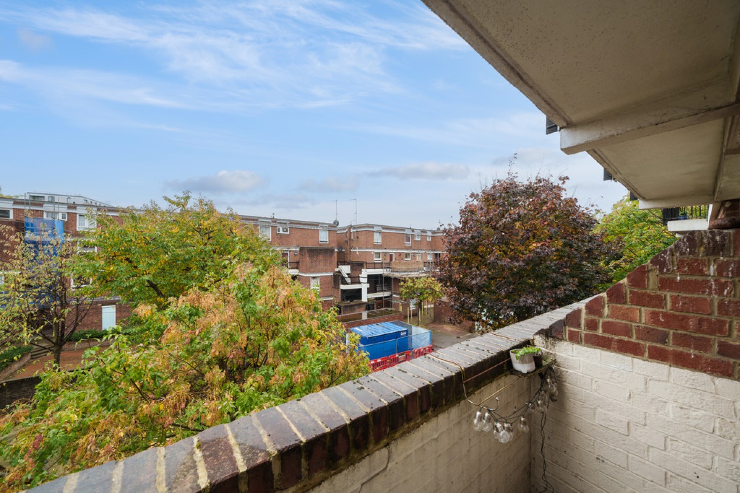 Wallis Close, Battersea