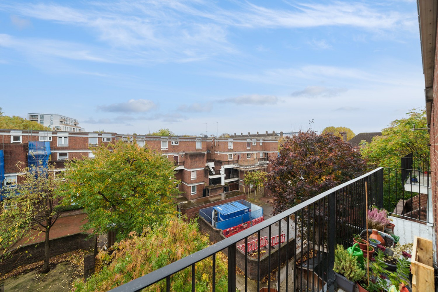 Wallis Close, Battersea