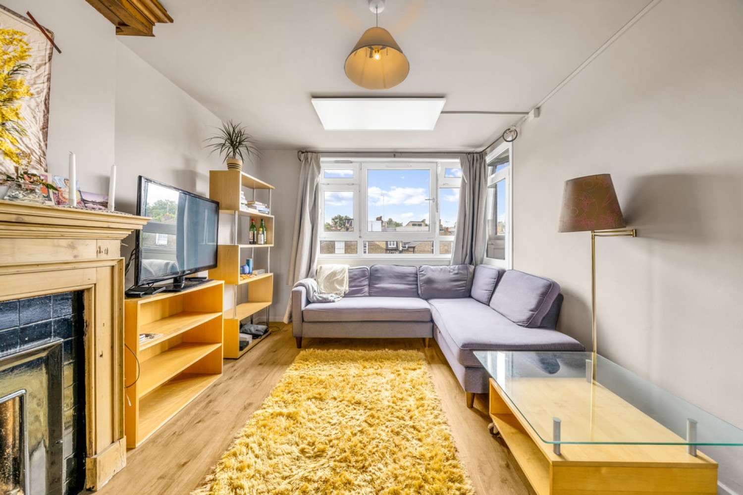 3 bedroom Flat for Letting Searles Close, Battersea