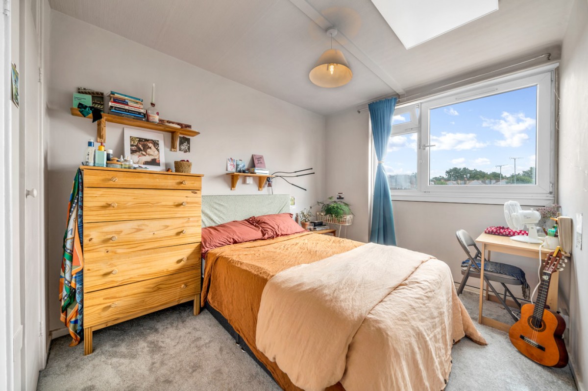 Searles Close, Battersea