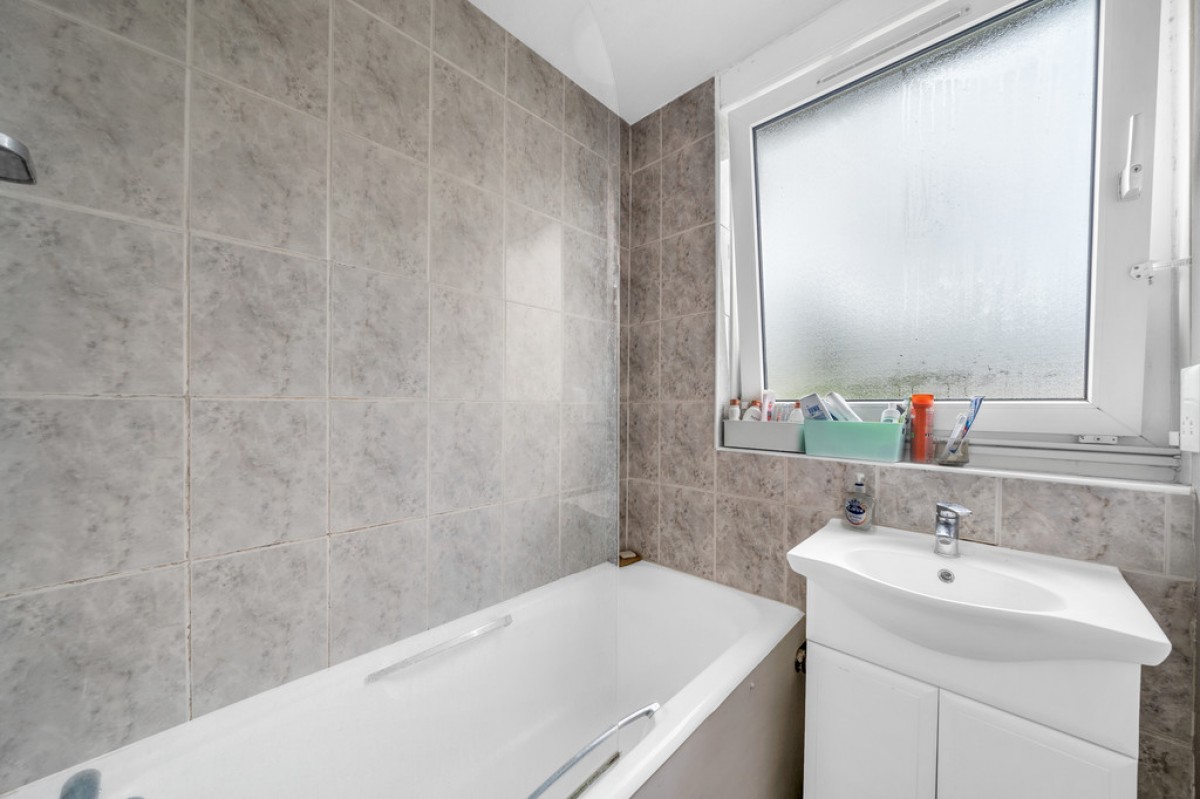 Searles Close, Battersea