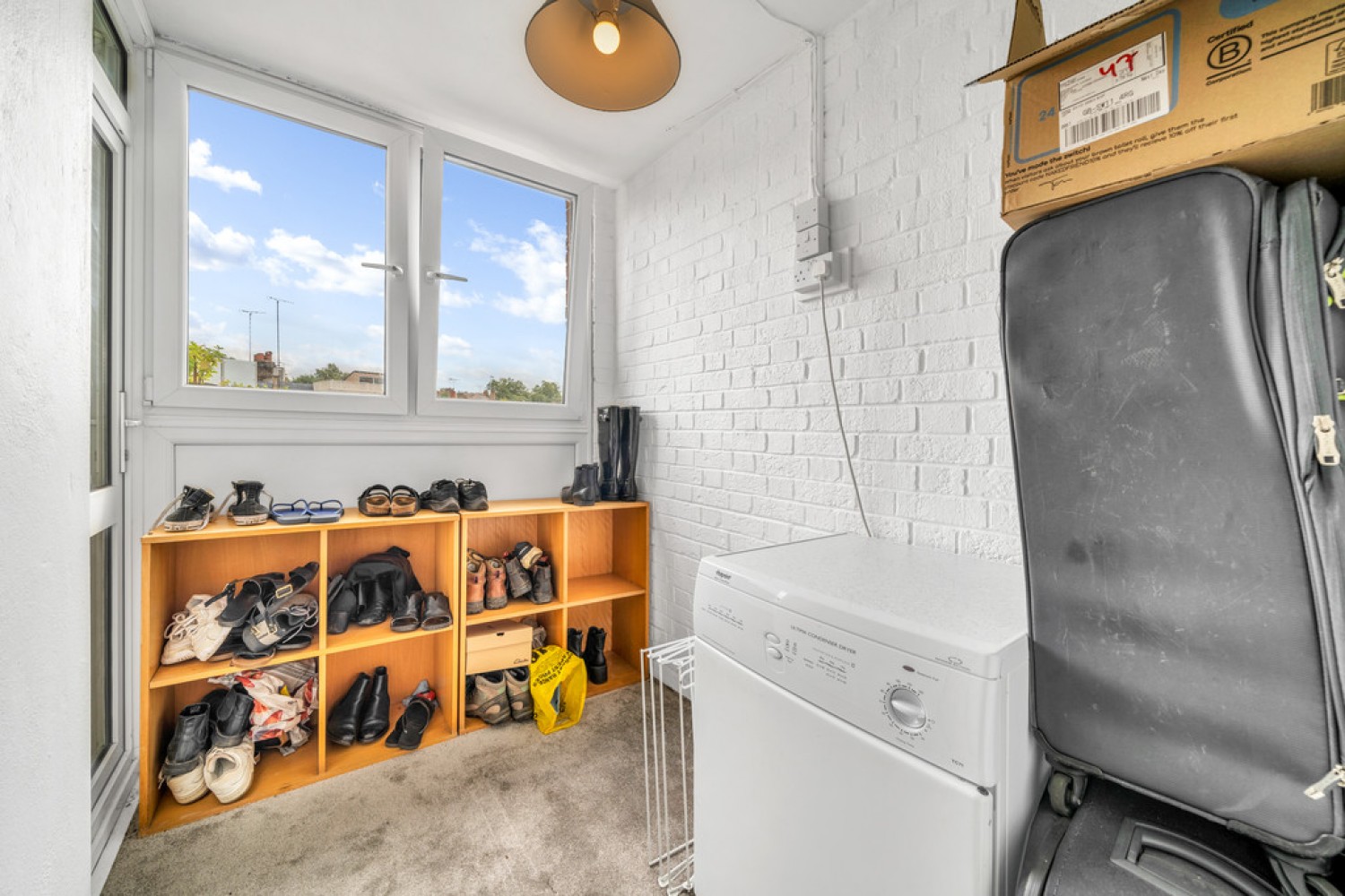 3 bedroom Flat for Letting Searles Close, Battersea