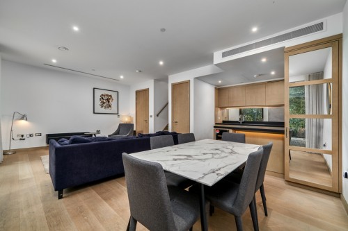 Embassy Gardens, Nine Elms