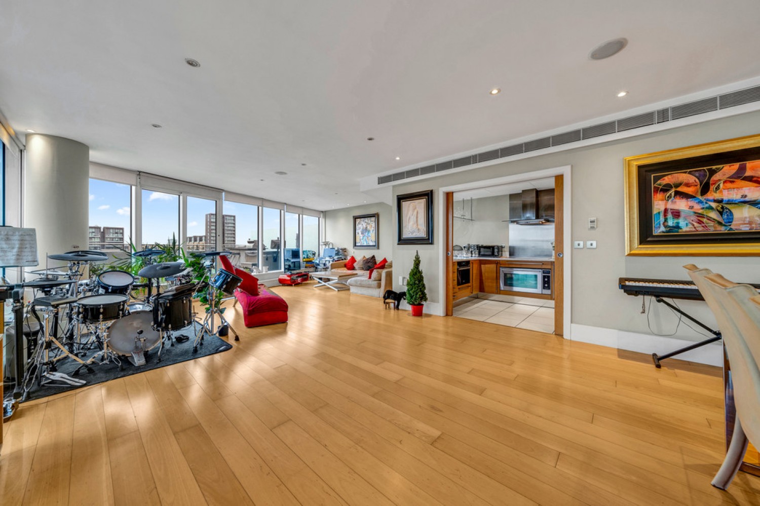 3 bedroom Flat for Sale Commodore House, Battersea Reach
