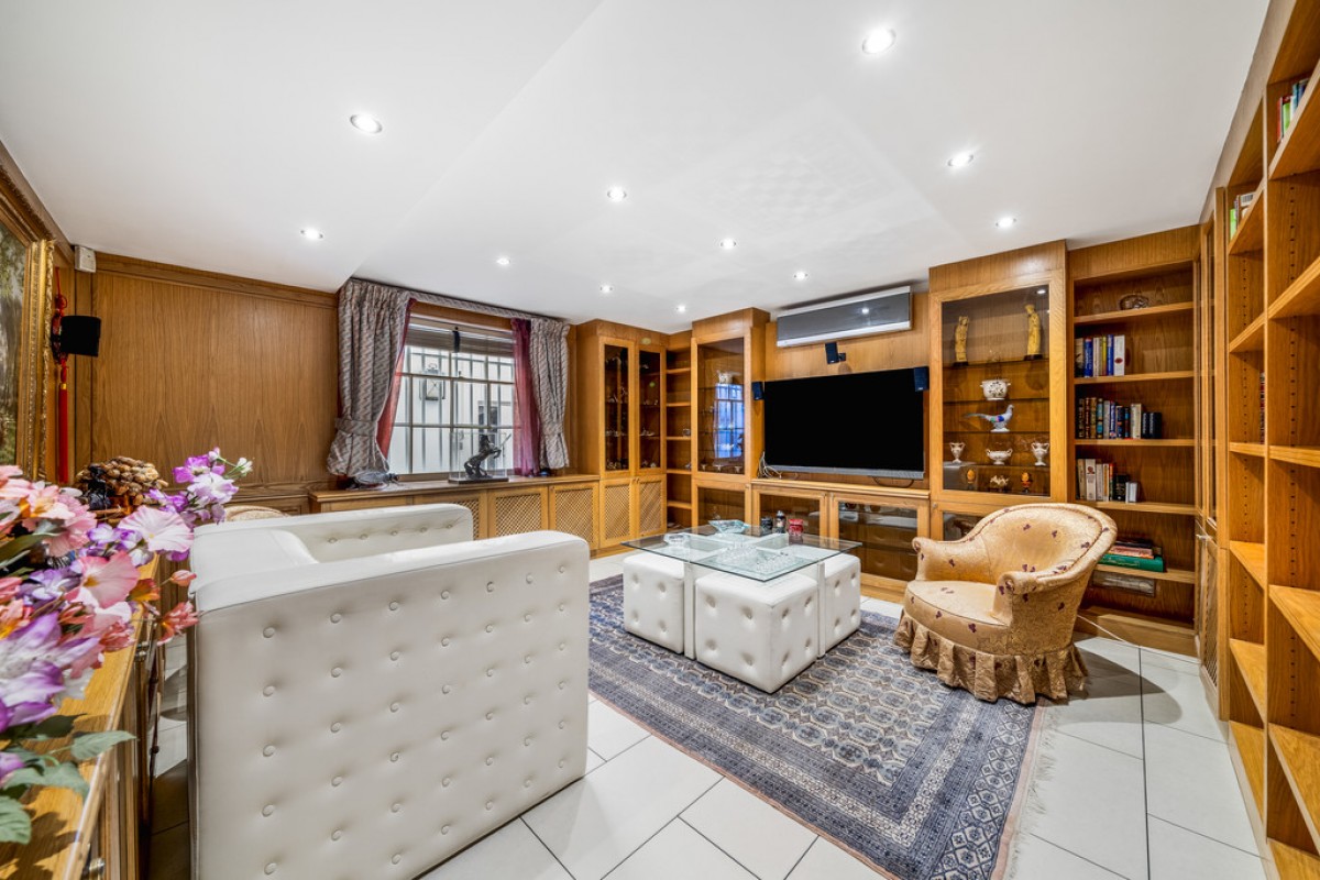 Walton Place, Knightsbridge