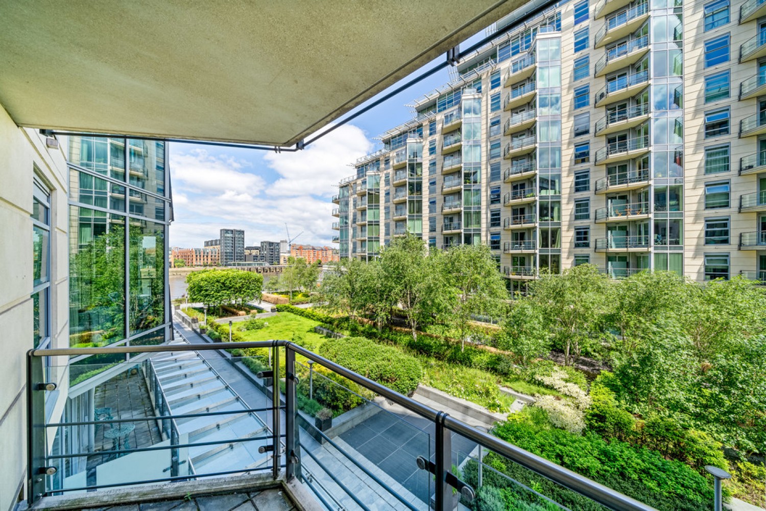 Kingfisher House, Battersea Reach