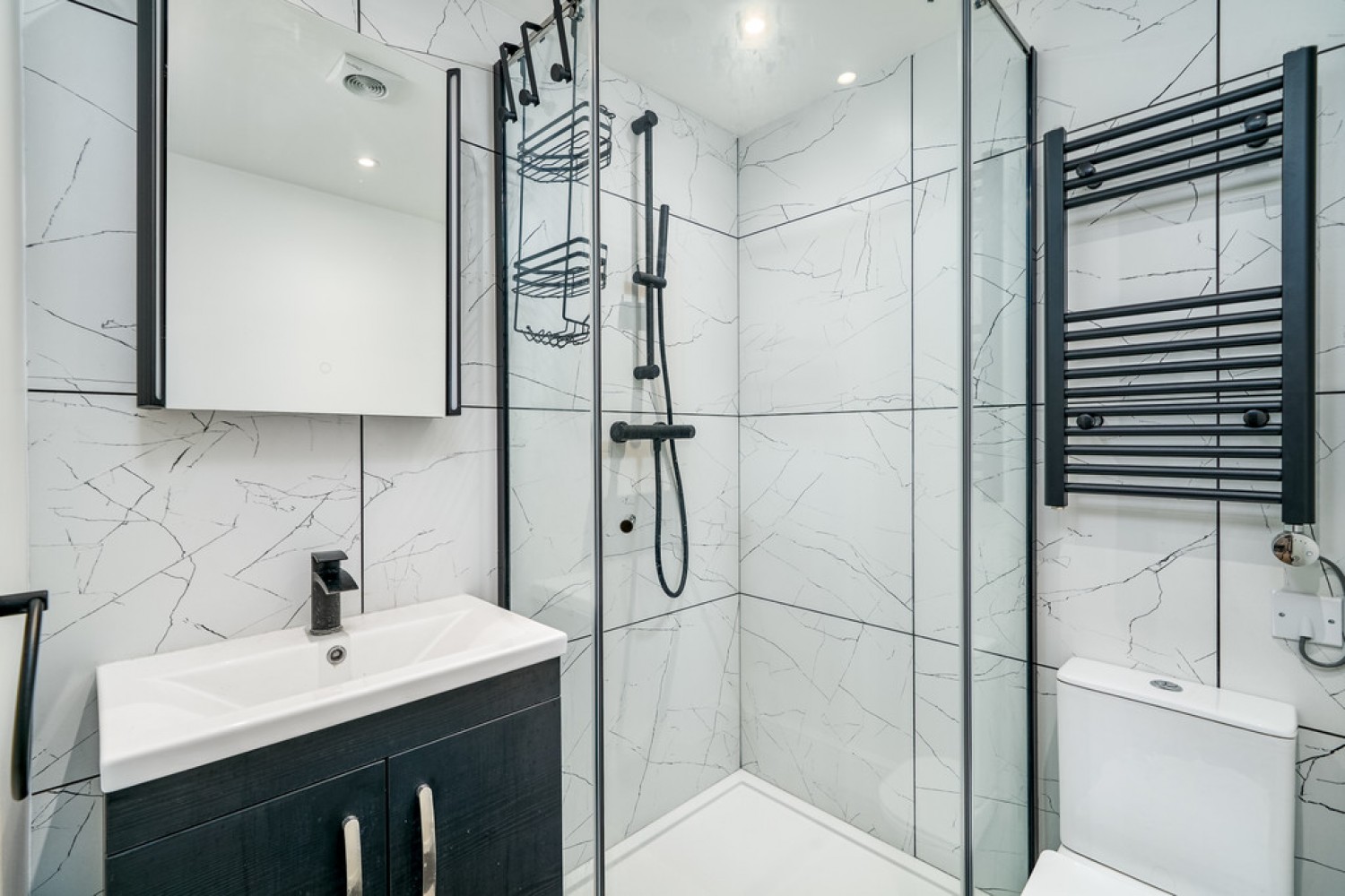 2 bedroom Flat for Letting Riverside West , Wandsworth