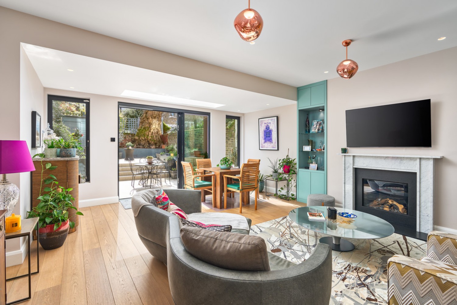 2 bedroom Flat for Sale Cathcart Road, Chelsea