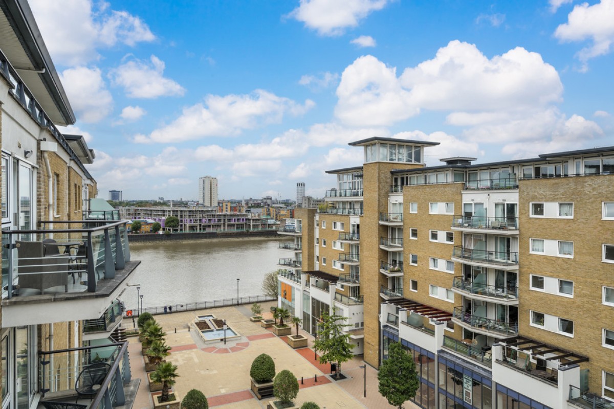 Riverside West, Wandsworth, London