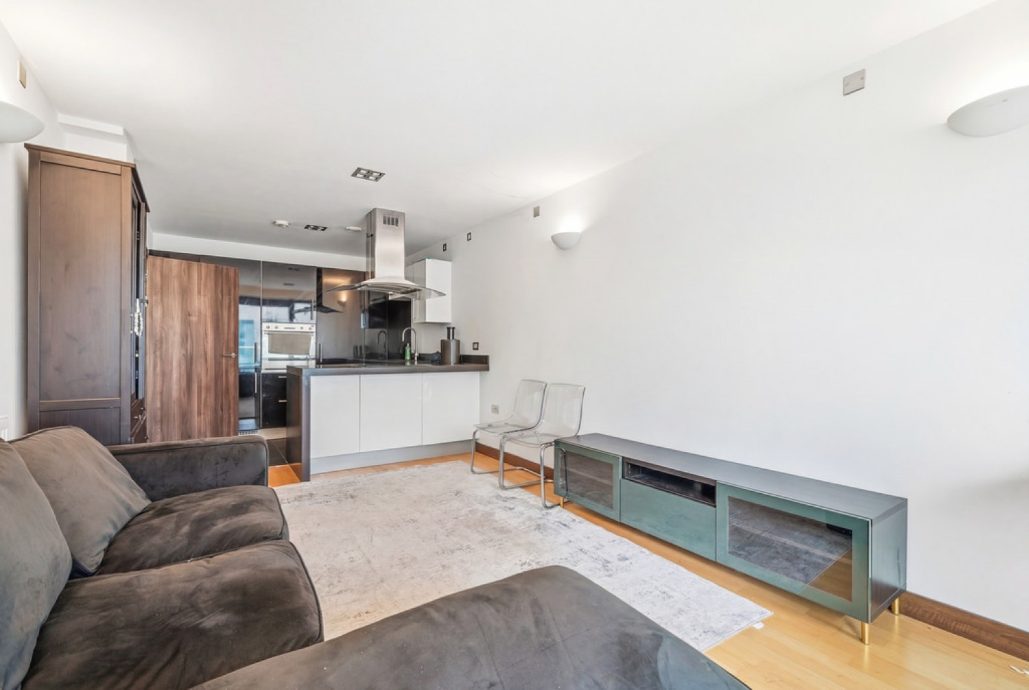 1 bedroom Flat for Letting Bridges Court Road , Battersea , London