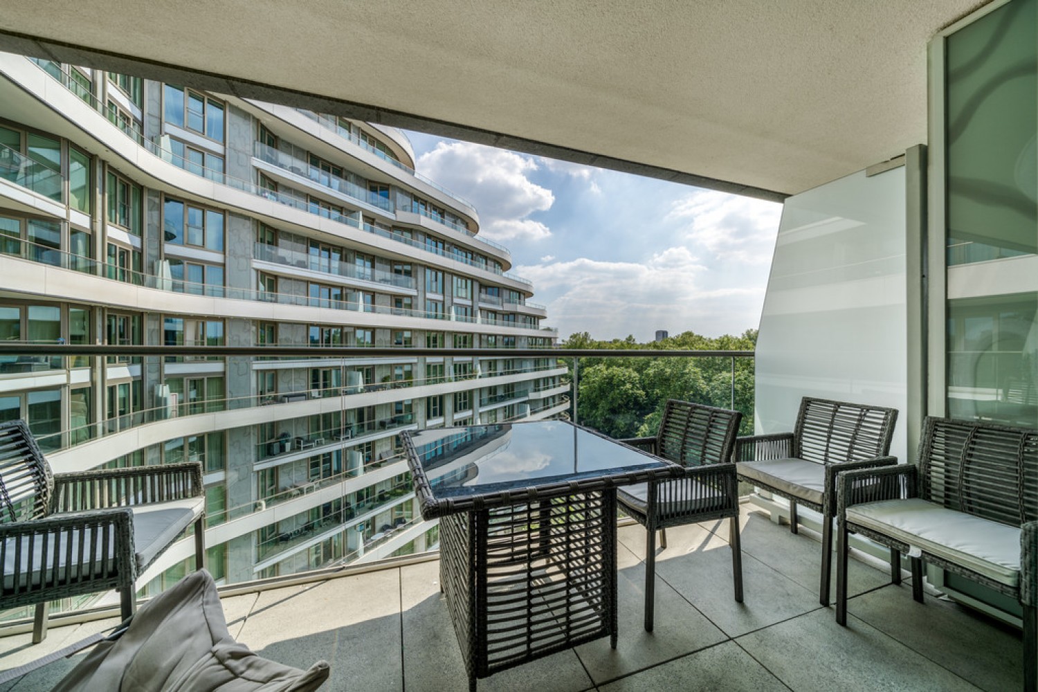 Cascade Court, 1 Sopwith Way