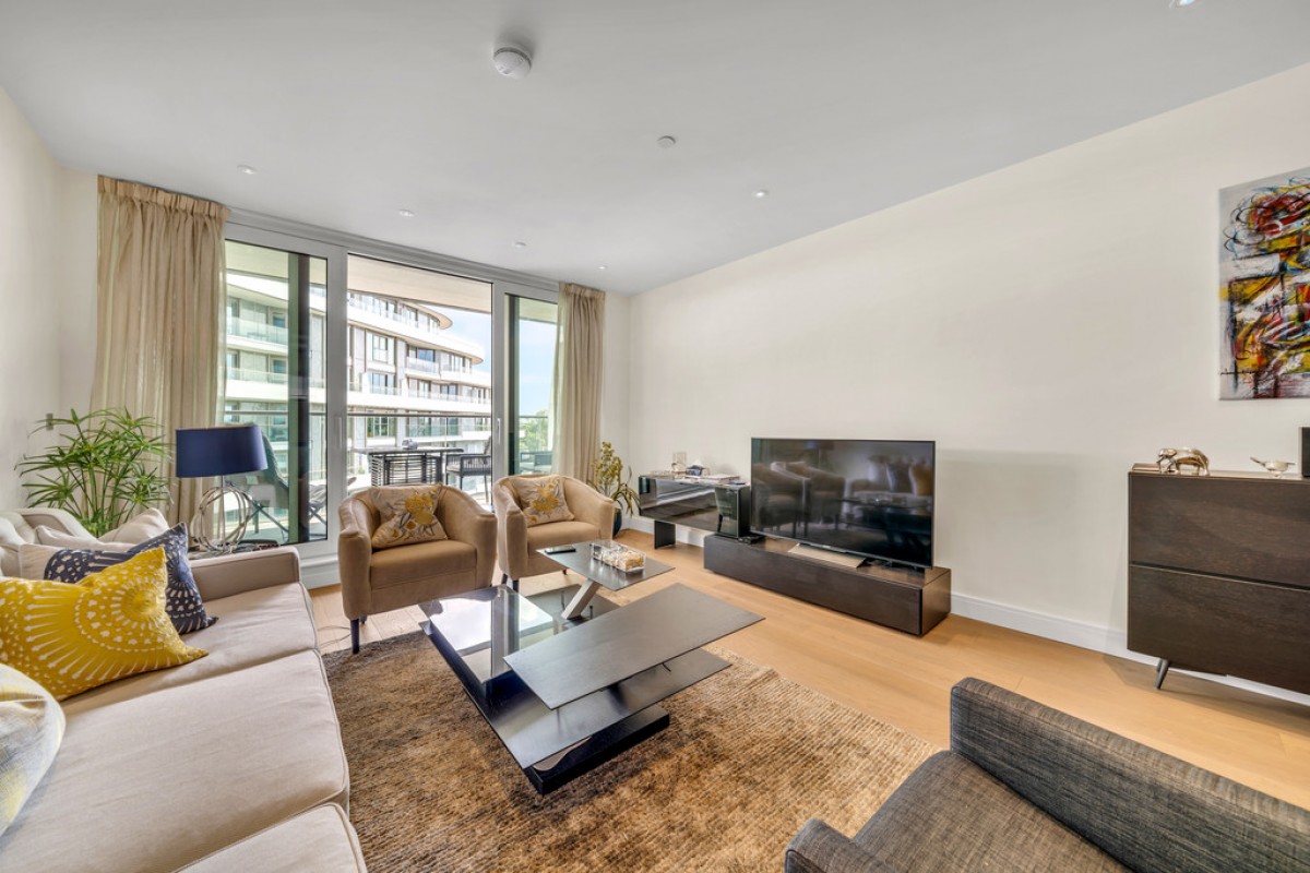 Cascade Court, 1 Sopwith Way