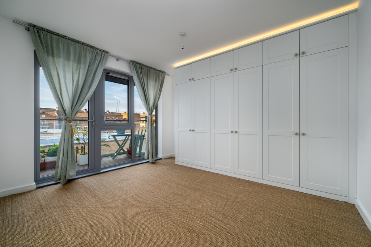 Constance Court, Chatfield Road