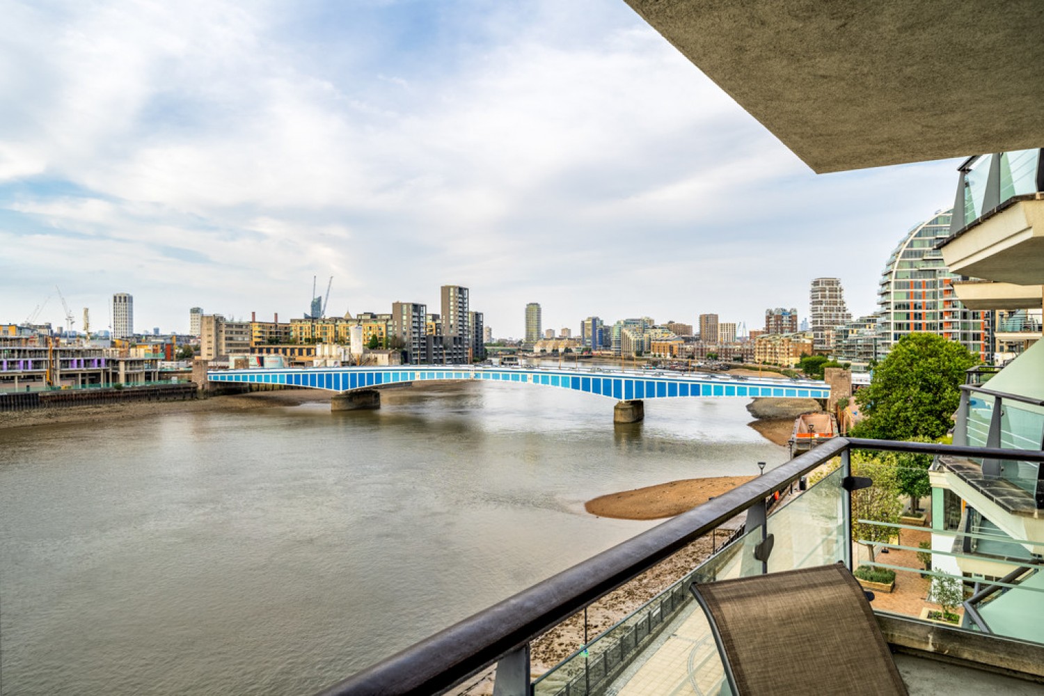 3 bedroom Flat in Smugglers Way, Wandsworth