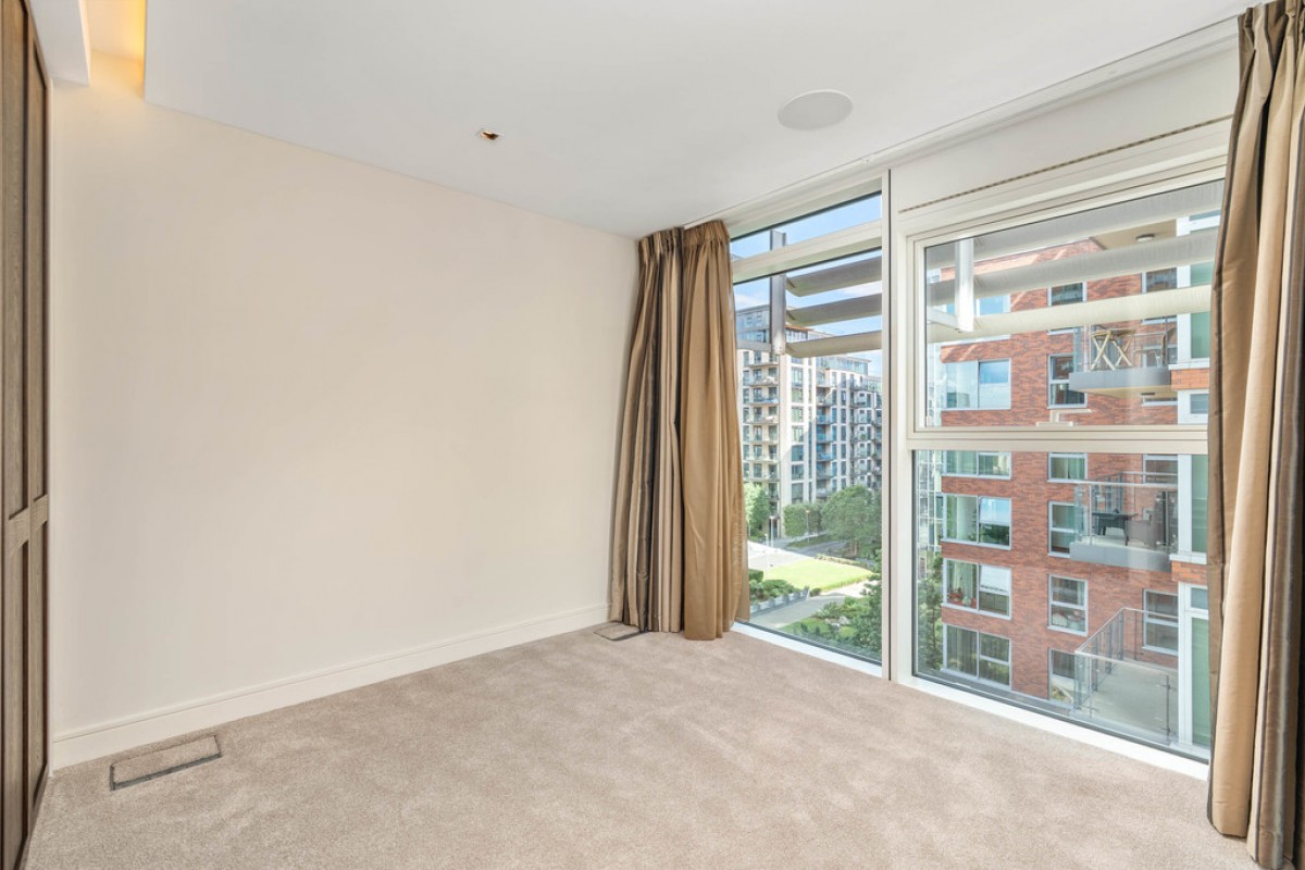 Ascensis Tower, Battersea Reach