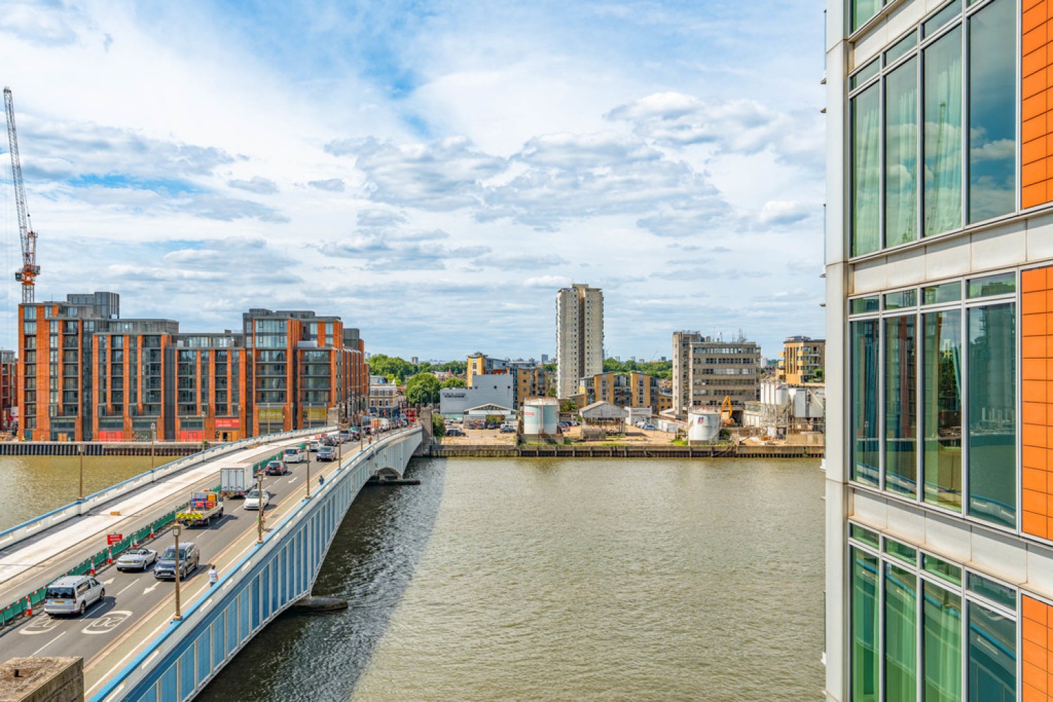 3 bedroom Flat for Letting Ascensis Tower, Battersea Reach