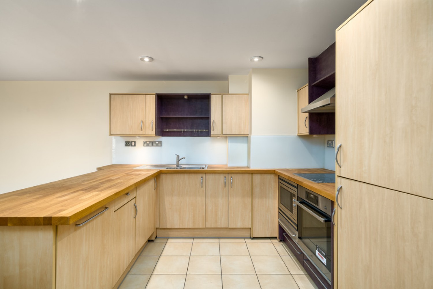 2 bedroom Flat for Sale Bluewater House, Smugglers Way