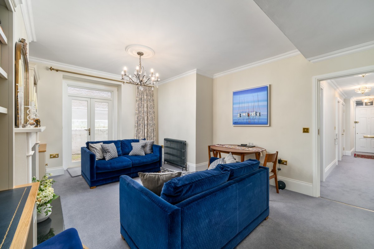 Drayton Court, Chelsea