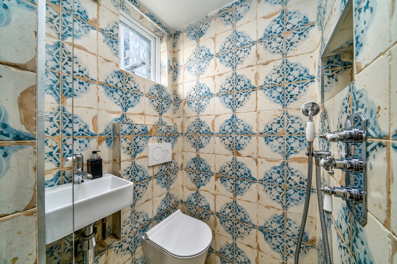 3 bedroom House for Sale Burnaby Street, Chelsea