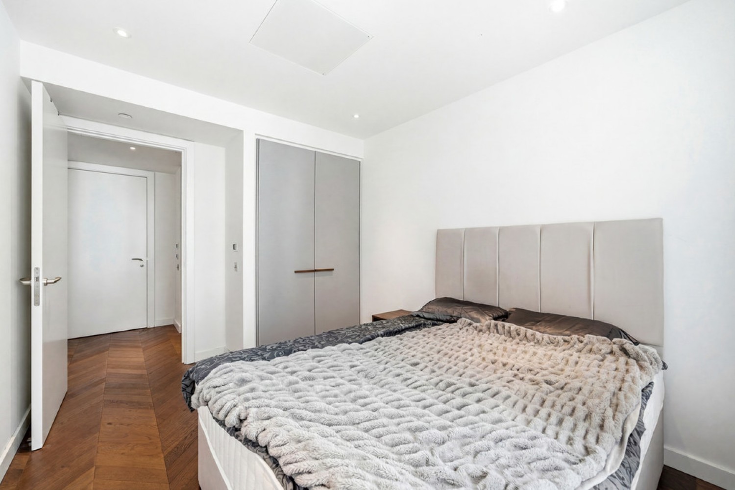 2 bedroom Flat for Letting 2 Prospect Way, Battersea Power Station