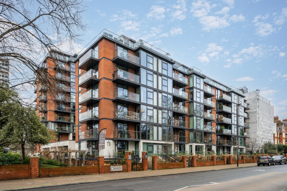 Albert Bridge Road, Battersea